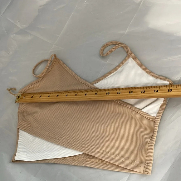 5/$25 SHEIN Quite Two Tone CrossoverFront Cami Top Cropped Ribbed Tan White L - Picture 4 of 10